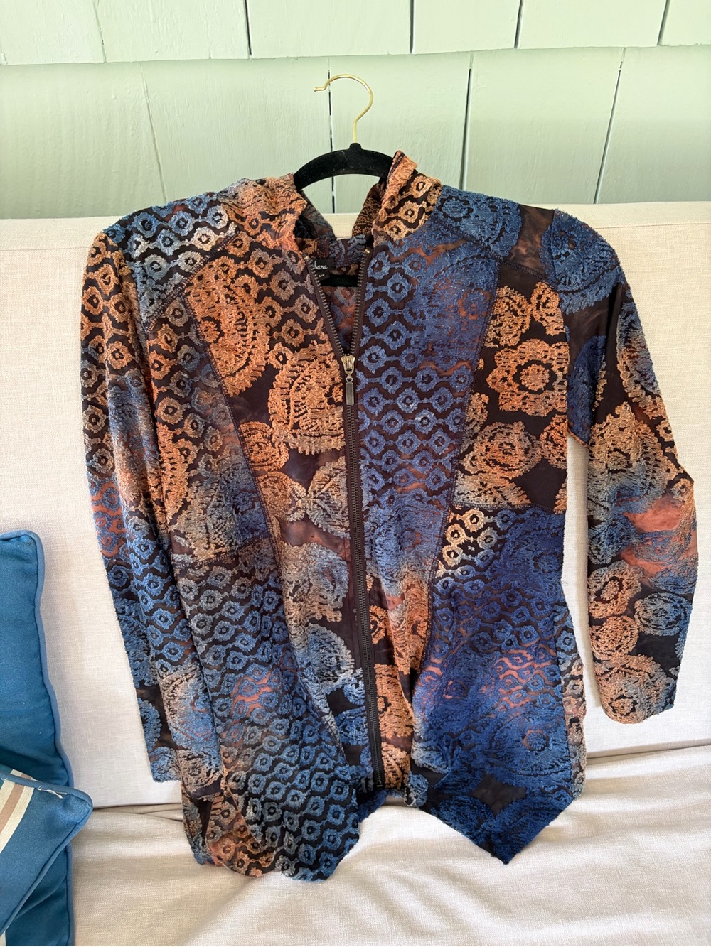 Shana Patterned Zip-Front Hooded Zip Up in Blue and Brown, size S